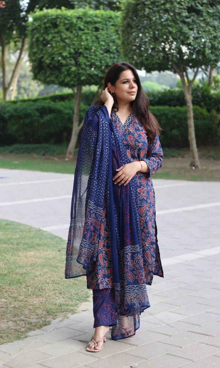 Navy Blue & Red Paisley Print Suit Set