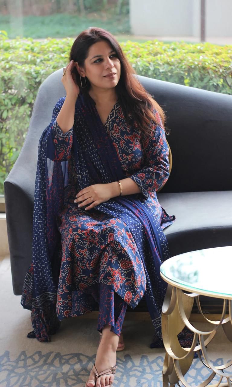 Navy Blue & Red Paisley Print Suit Set