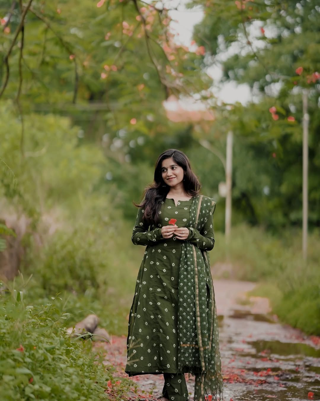 Olive Green Printed Cotton Kurta Set with Dupatta – Elegant Ethnic Wear for Women