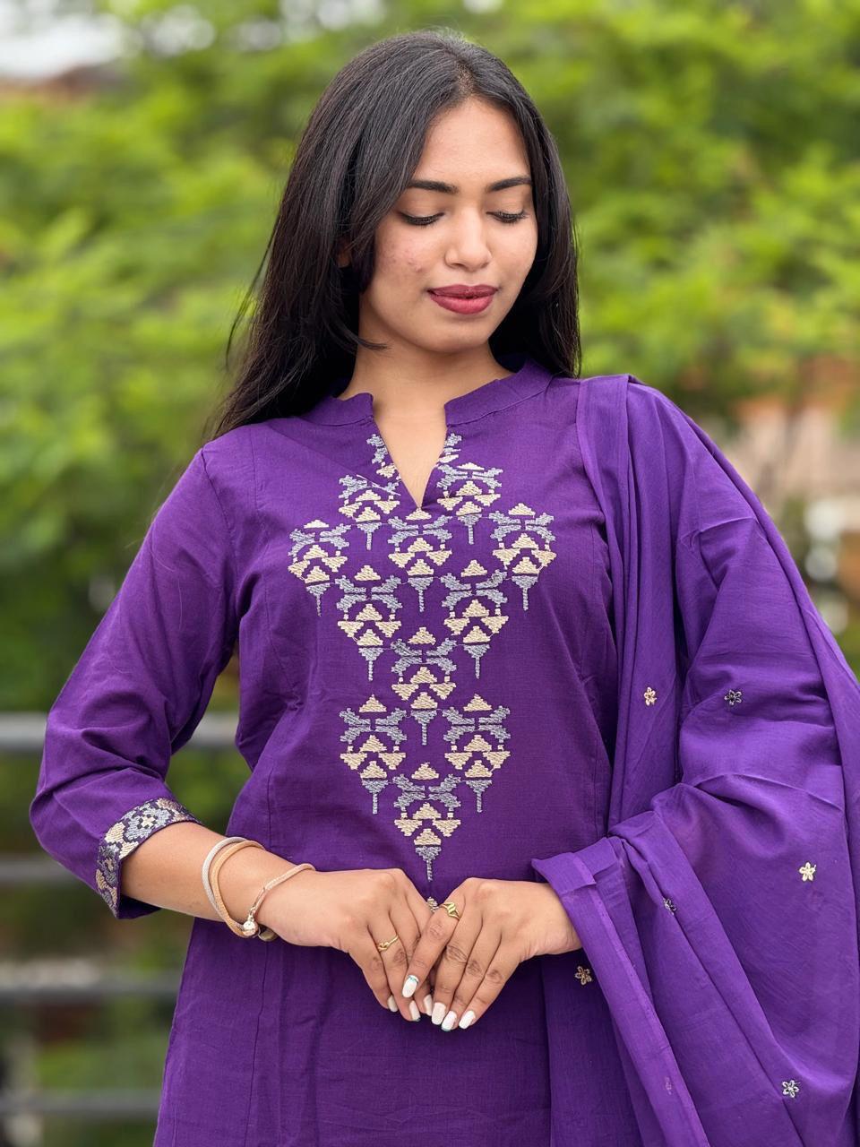 Straight Kurta Set with Intricate Zari Yoke & Print Palazzo