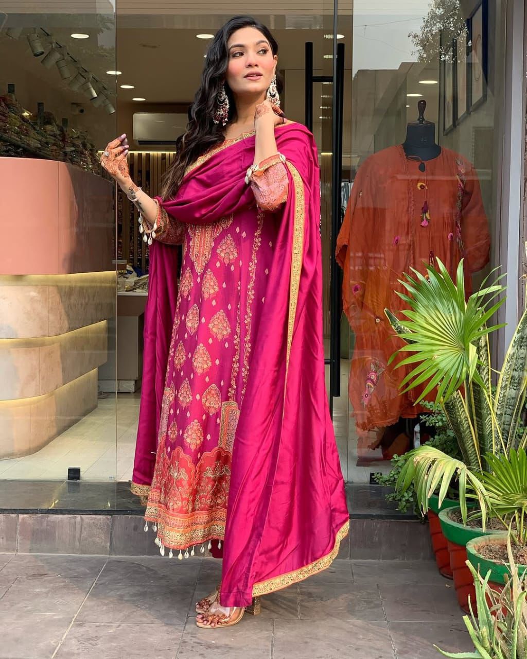 Fuchsia Fantasy: All-Over Printed Kurta Set with Designer Tassel Detail