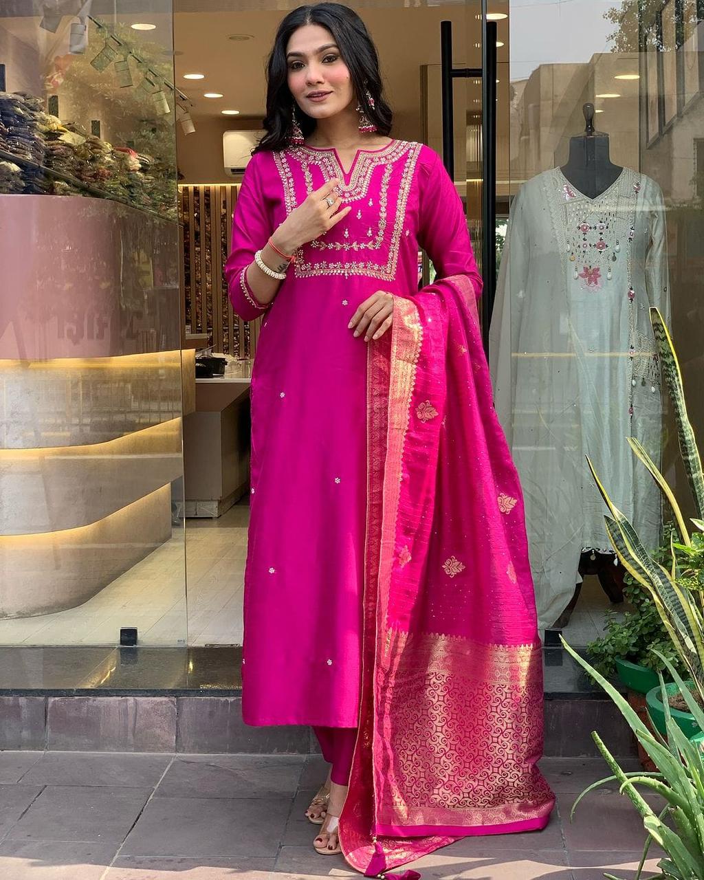 Fuchsia Kurta Set with Zari Work & Banarasi Silk Dupatta