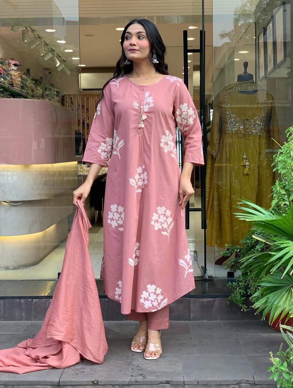 Hand Block Print Kurta Set with White Floral Motifs
