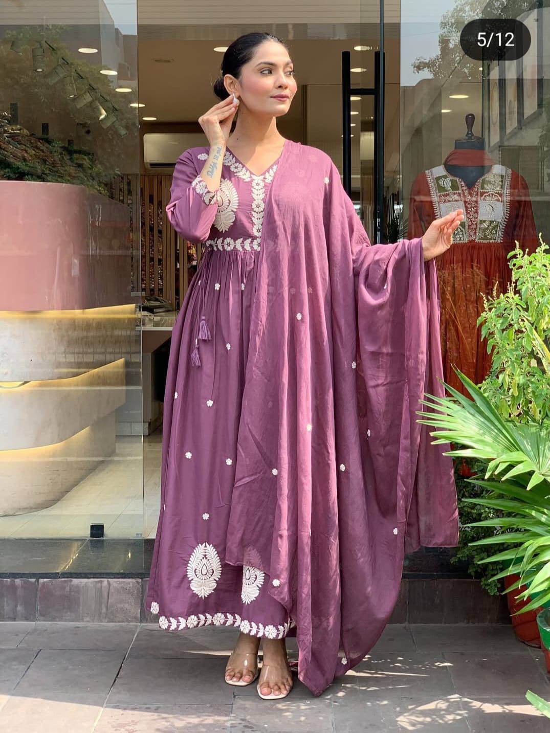 Flared Anarkali Kurta Set with White Embroidered Scallop Border